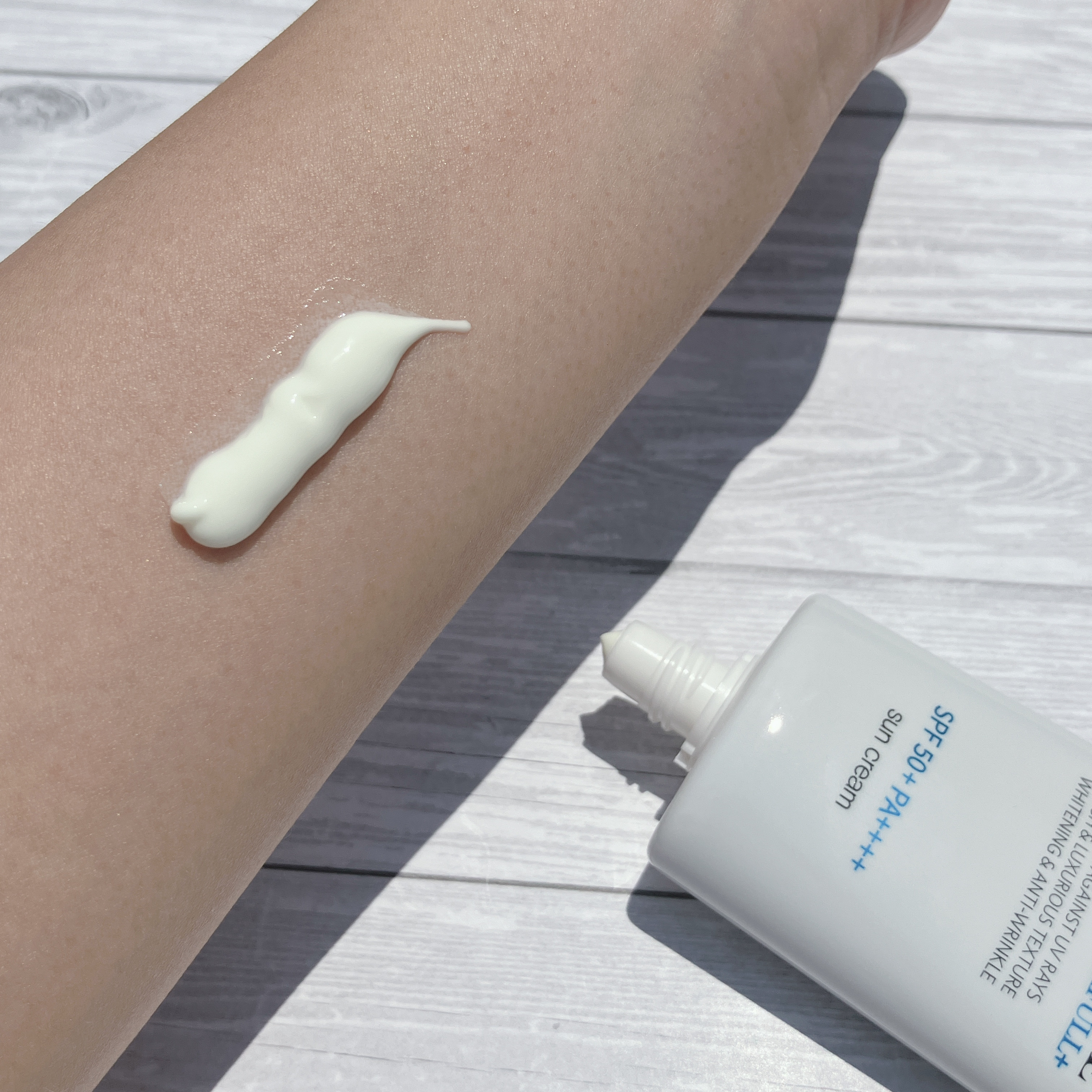 ダルバ ウォータフル エッセンス サンクリーム/ダルバ/日焼け止めクリームを使ったクチコミ（2枚目）