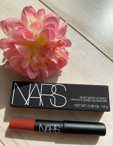 ベルベットマットリップペンシル 2488N/NARS/リップライナーを使ったクチコミ（2枚目）