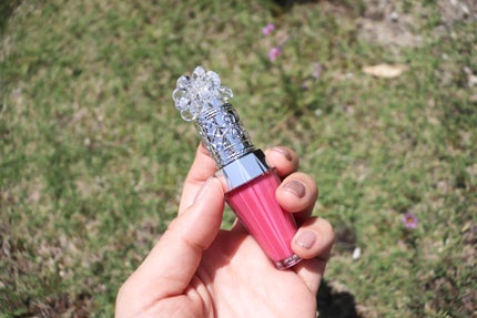 ジルスチュアート クリスタルブルーム リップブーケ セラム 05 lily fuchsia/JILL STUART/リッププランパーを使ったクチコミ(1枚目)