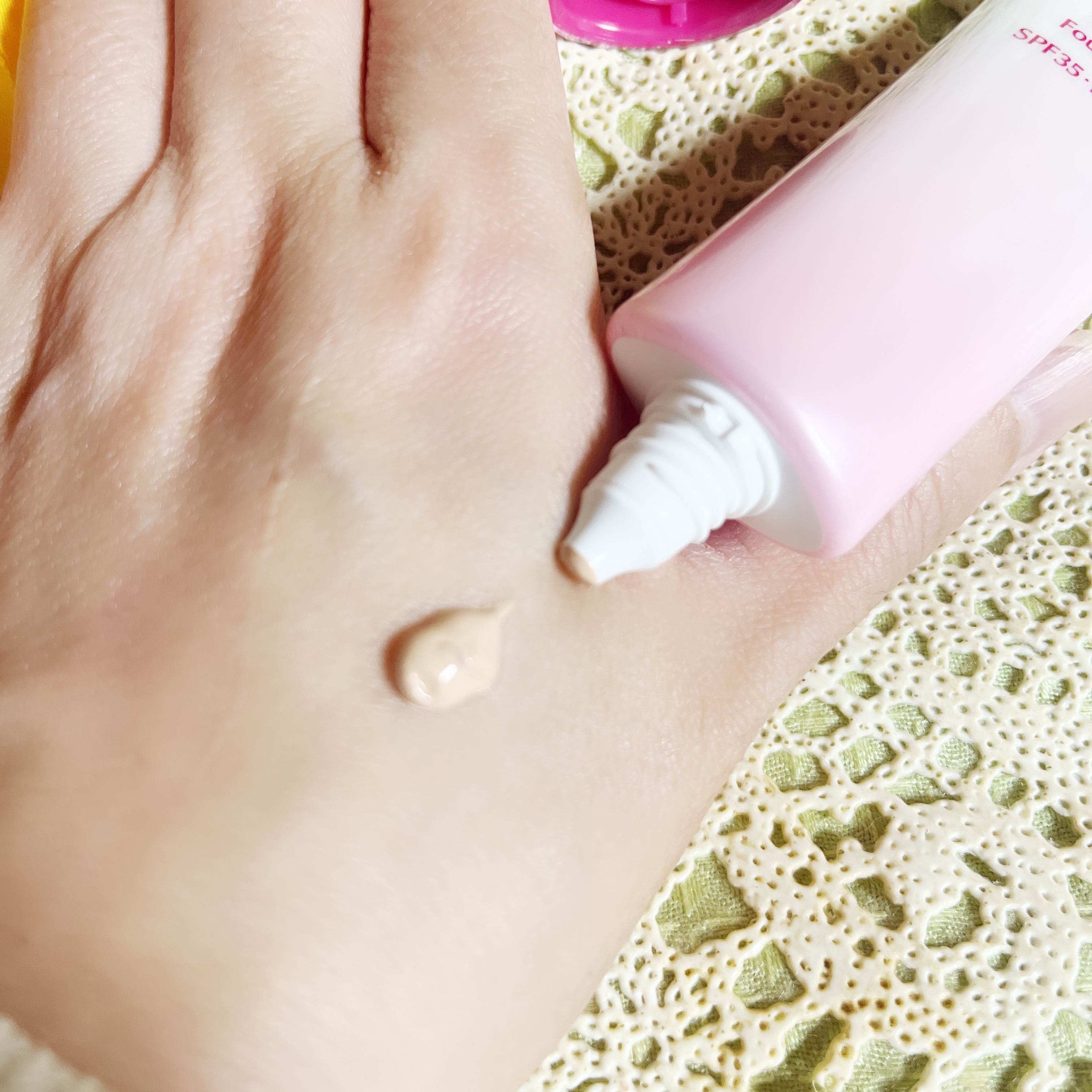 薬用 リンクル美コルセットファンデーション 2 中間の明るさ/プリオール/クリーム・エマルジョンファンデーションを使ったクチコミ（2枚目）