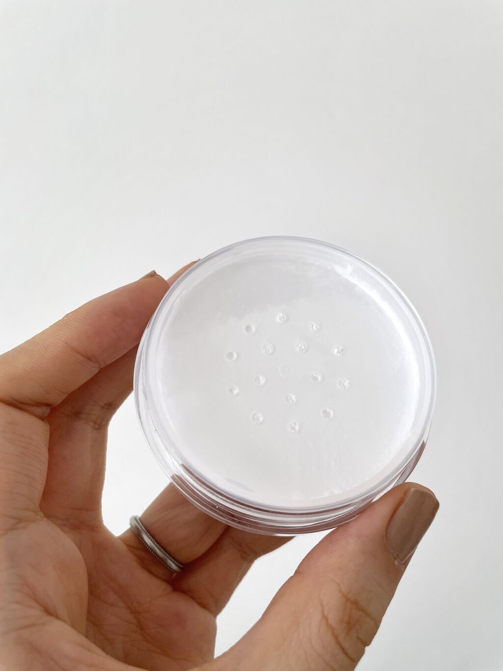 ゴッドパウダー/ラ・メイキャ/ルースパウダーを使ったクチコミ（2枚目）