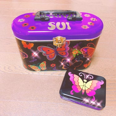 ANNA SUI メイクアップ コフレ Ⅲのクチコミ「『メイクアップコフレIII』（ANNA SUI）

今年のアナスイのクリスマスコフレをプレゼン.....」（1枚目）