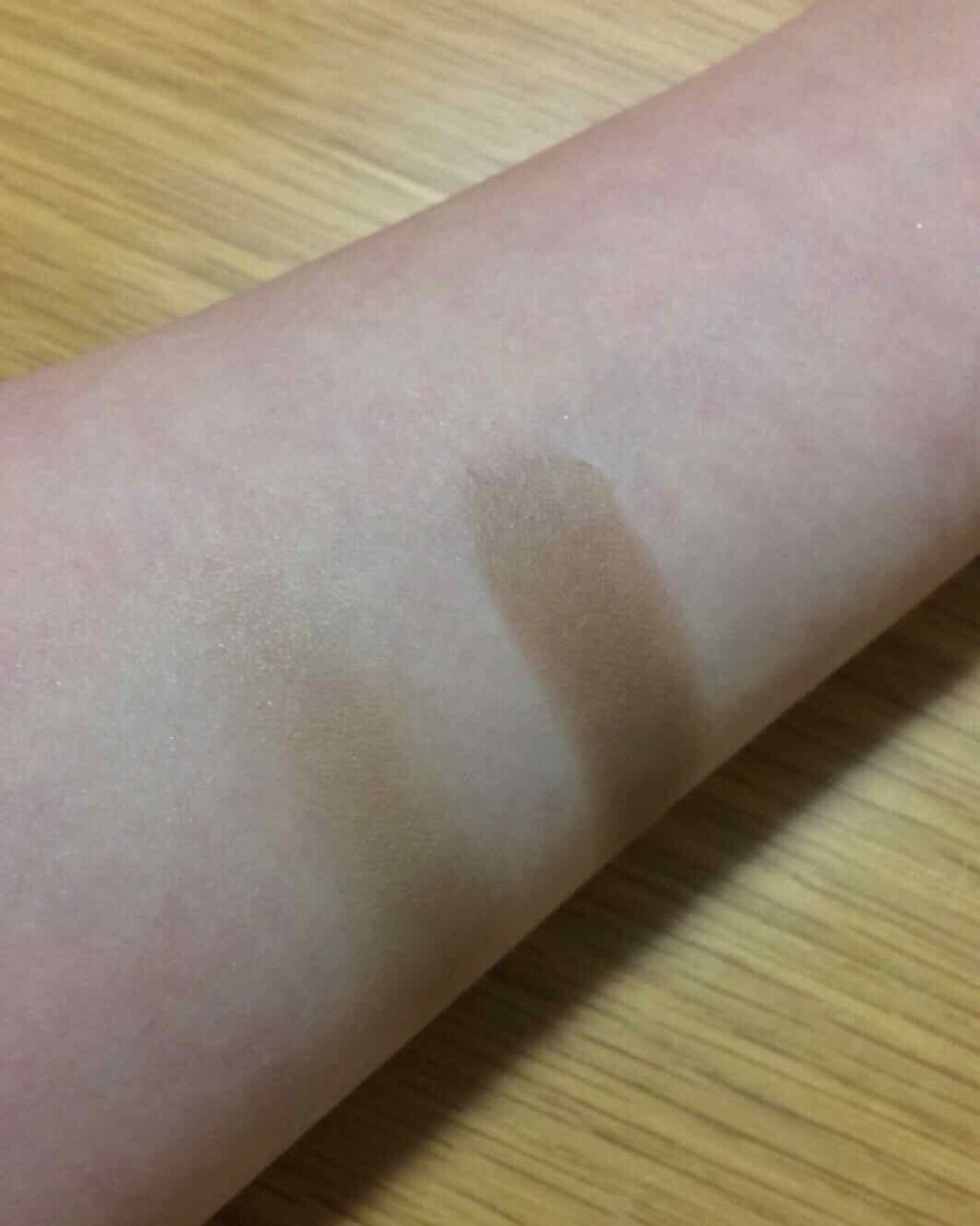 ホットシングル アイシャドウ/NYX Professional Makeup/単色アイシャドウを使ったクチコミ（2枚目）