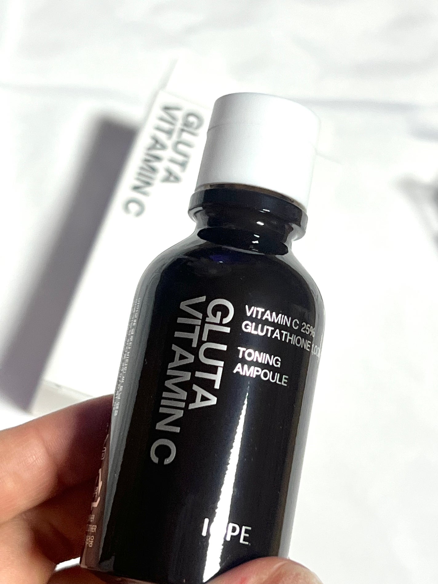 グルタ ビタミンC トーニング アンプル/IOPE/美容液を使ったクチコミ(2枚目)