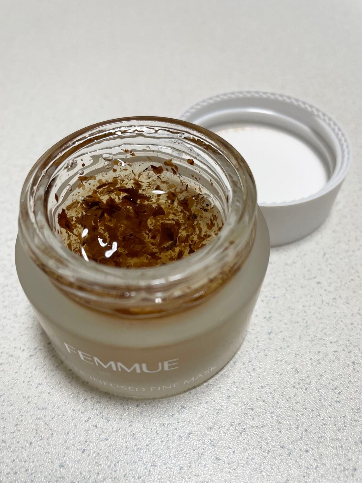 フラワーインフューズド ファインマスク/FEMMUE/洗い流すパック・マスクを使ったクチコミ(1枚目)