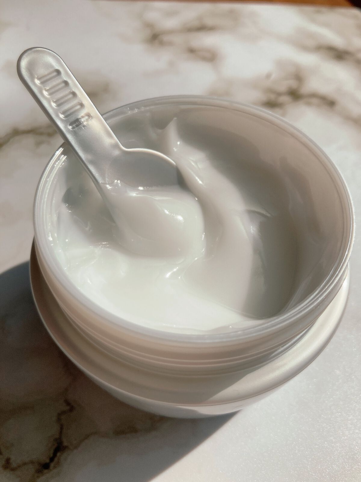 パーフェクトワン 薬用ホワイトニングジェル/パーフェクトワン/オールインワン化粧品を使ったクチコミ(2枚目)