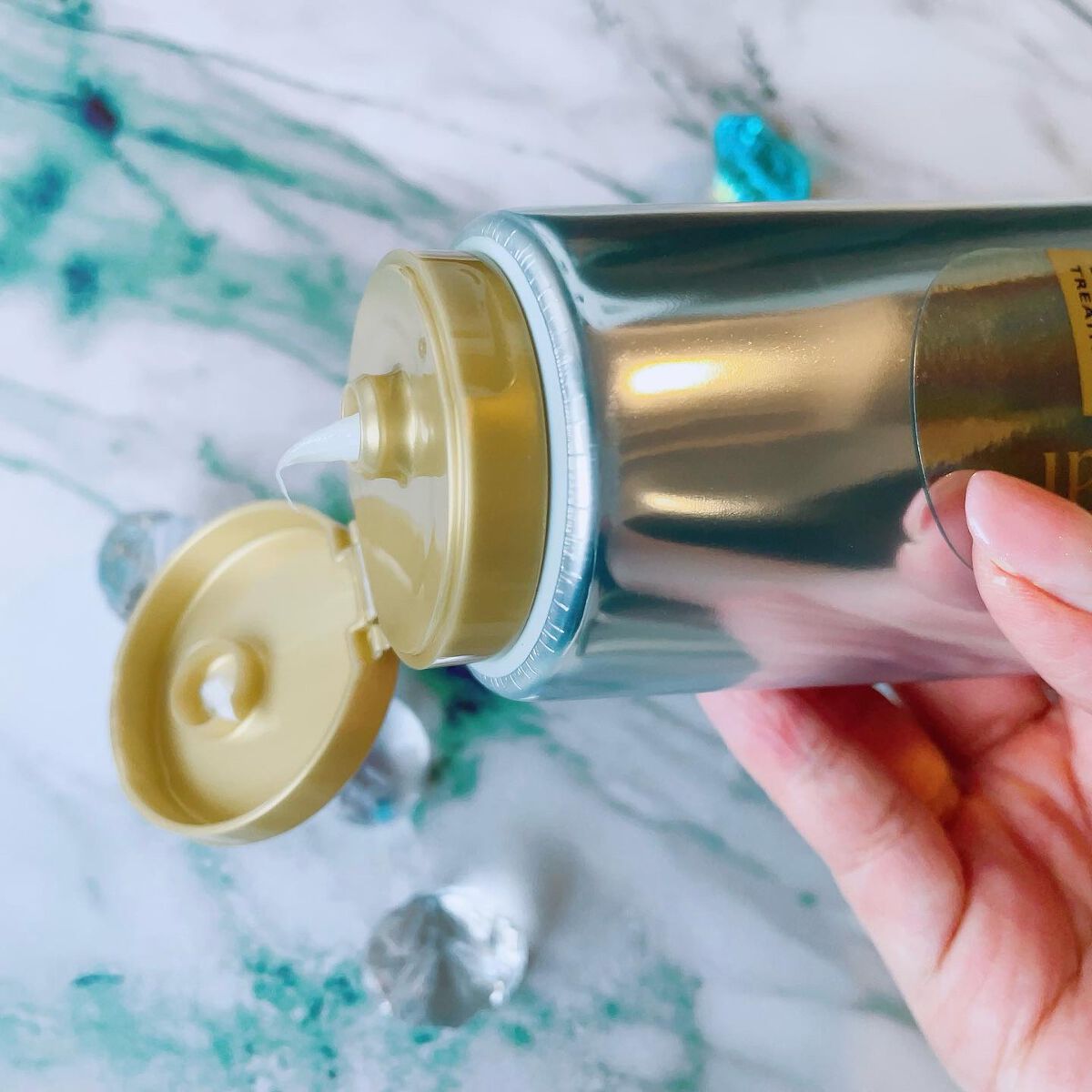 髪のキメ美容バリアトリートメント/エッセンシャル/洗い流すヘアトリートメントを使ったクチコミ(4枚目)