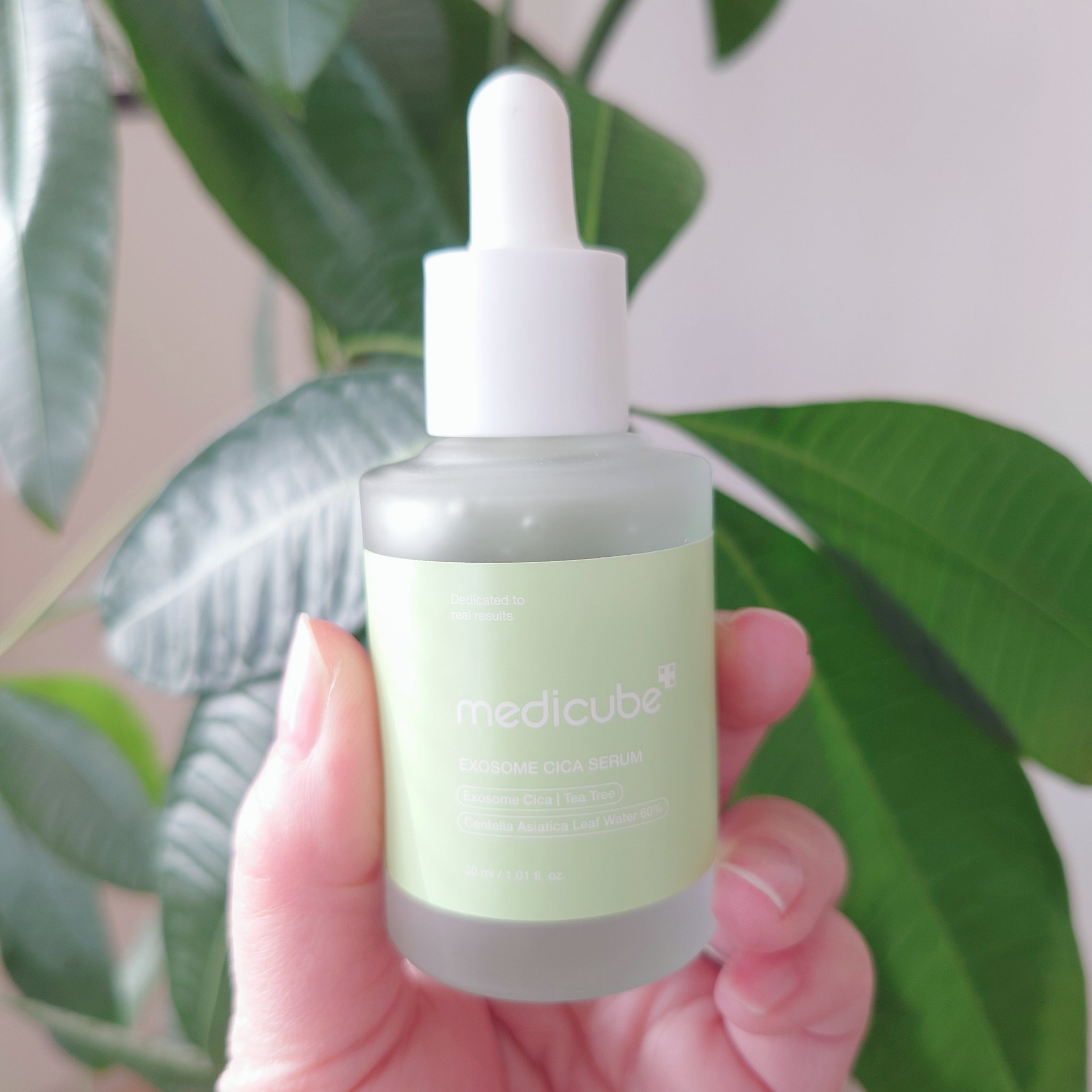 エクソソームシカセラム/MEDICUBE/美容液を使ったクチコミ（2枚目）