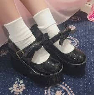 桜司姫来麗💎 on LIPS 「星楽💛です!!続いては、靴👡です!!また、同じようなのですが宜..」（4枚目）