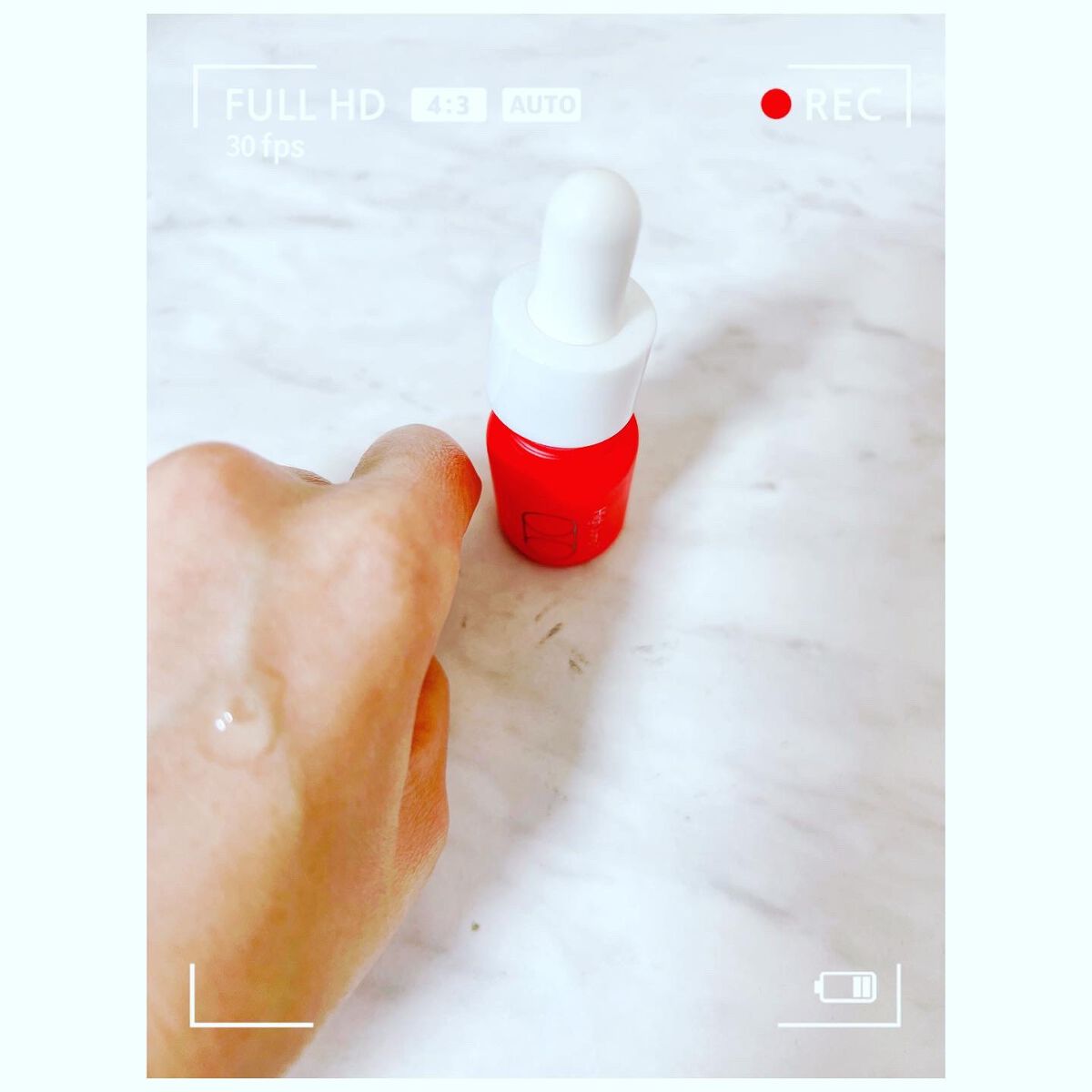 kazu_nikoniko on LIPS 「HighJump30久しぶりの美容液ビタミンC誘導体が濃縮配合..」(2枚目)