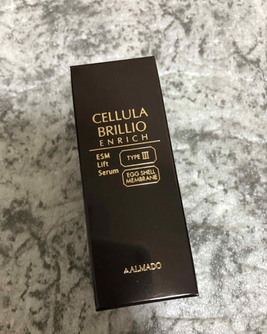 CELLULA ブリリオ (旧)のクチコミ「チェルラー
ブリリオ
エンリッチ　美容液を使用しました✨

15ml

高級感のあるボトルです.....」（1枚目）