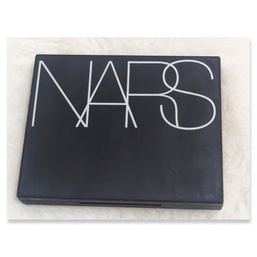 ヴォワヤジュールアイシャドウパレット/NARS/アイシャドウパレットを使ったクチコミ（3枚目）