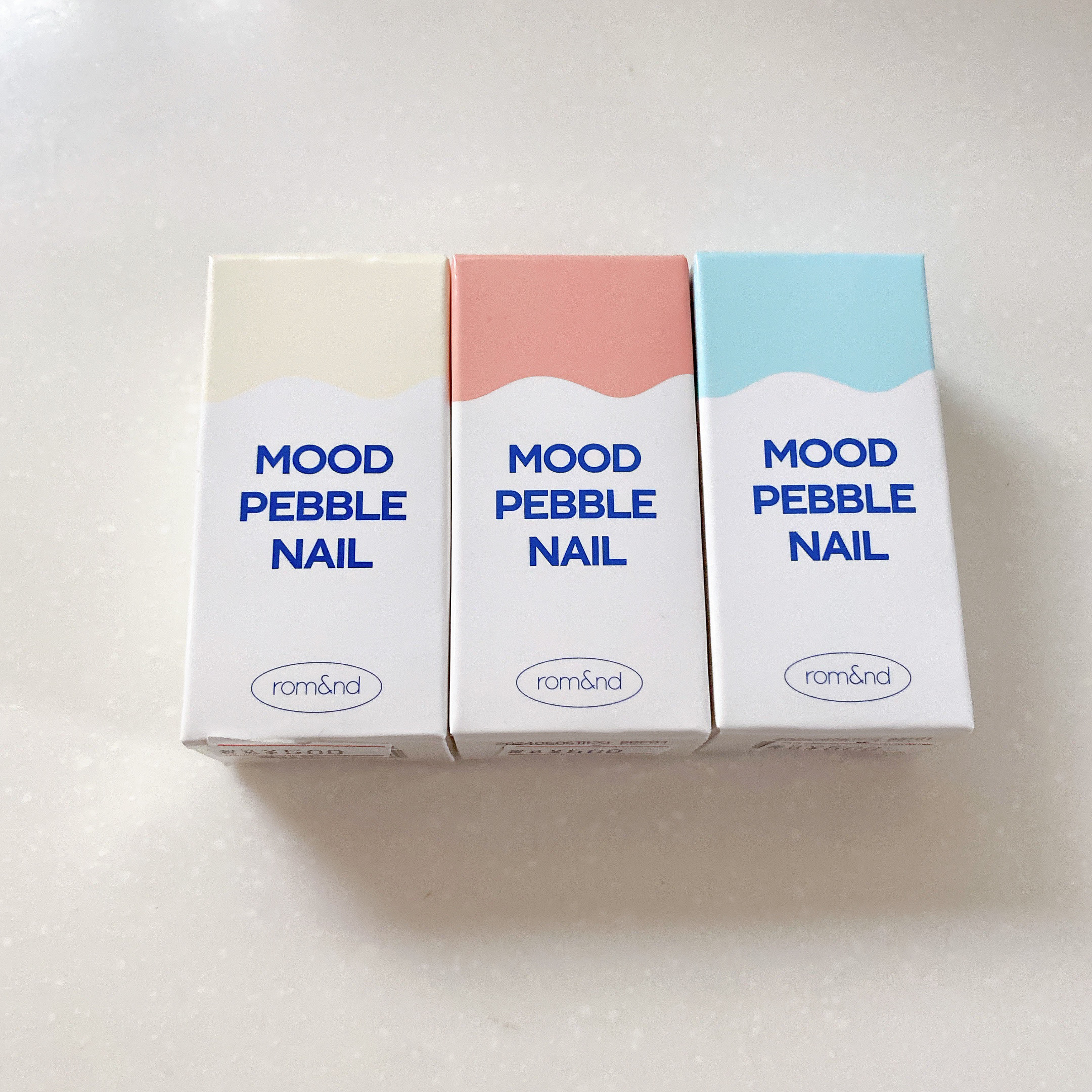 ムードペブルネイル W04 BABY PEACH/rom&nd/マニキュアを使ったクチコミ（2枚目）