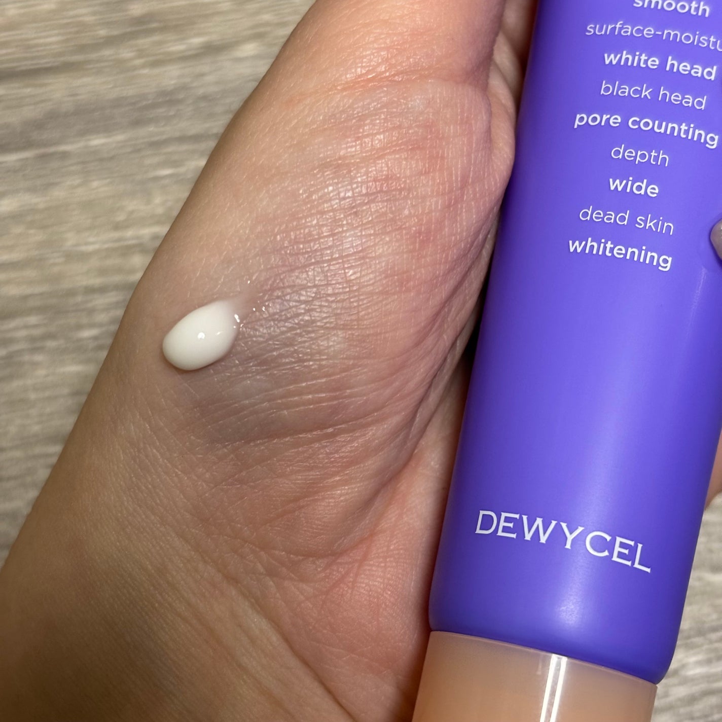 ポアーテンクリーム/DEWYCEL/化粧下地を使ったクチコミ(5枚目)