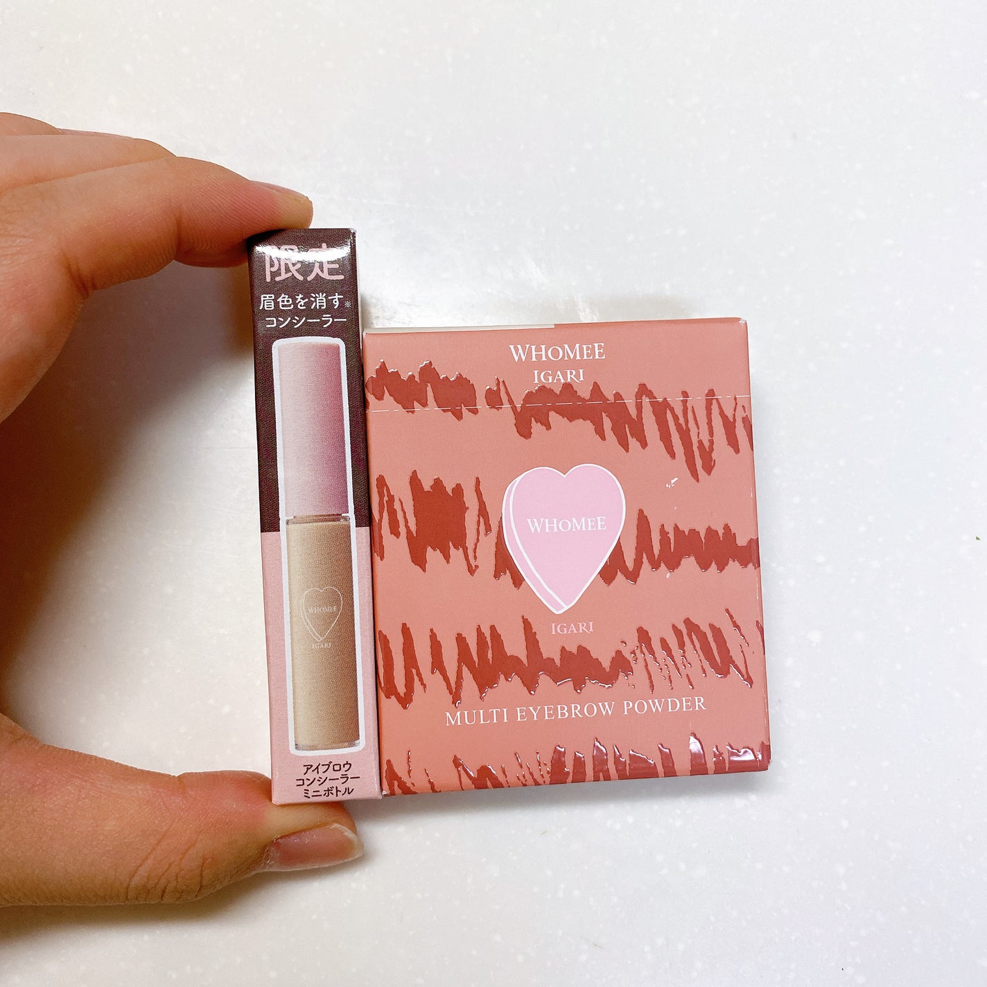フーミー マルチアイブロウパウダー/WHOMEE/パウダーアイブロウを使ったクチコミ(2枚目)