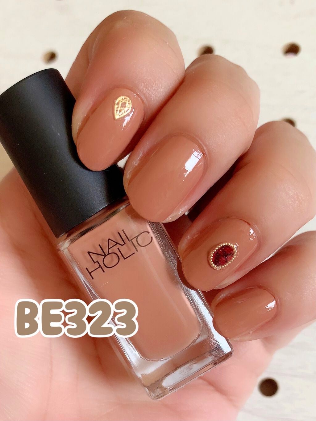 ネイルホリック Nostalgic color/ネイルホリック/マニキュアを使ったクチコミ(1枚目)