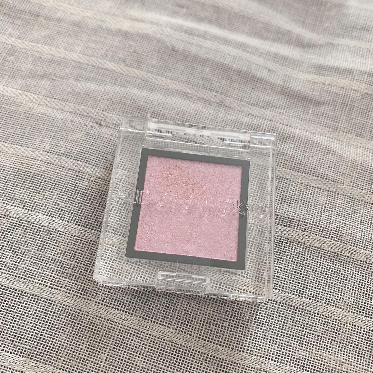 アディクション ザ アイシャドウ マット/ADDICTION/単色アイシャドウを使ったクチコミ（2枚目）