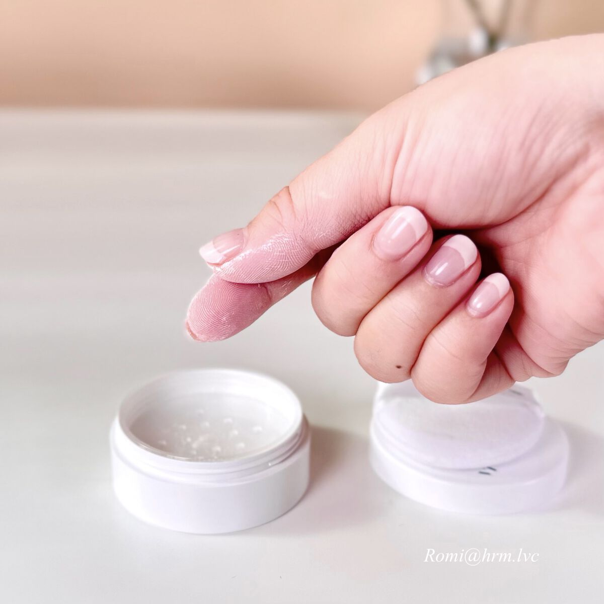 CICA ノーセバム マイルドパウダー/VT/ルースパウダーを使ったクチコミ（3枚目）