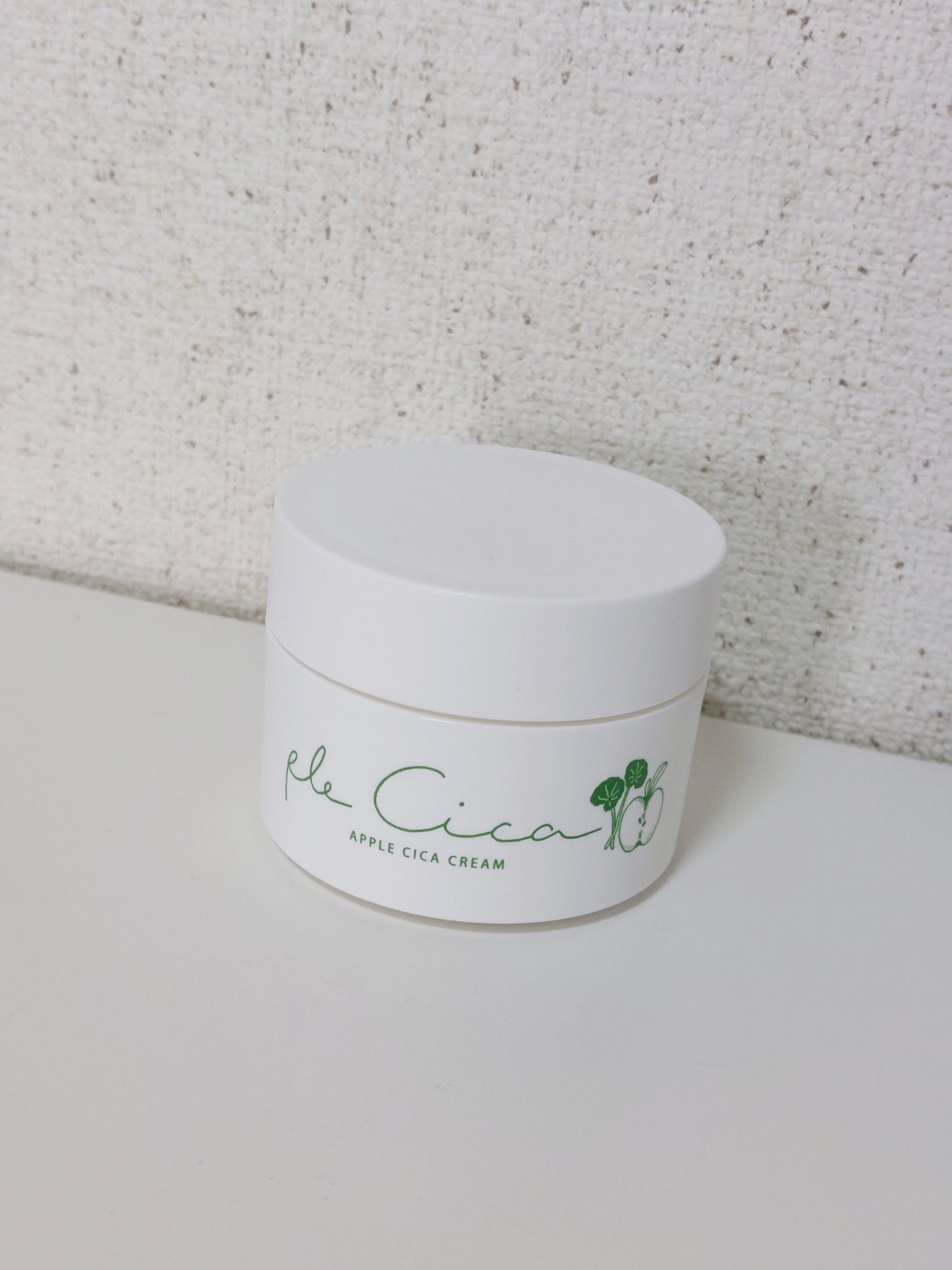 ple cica(プルシカ)/Apple cosme +natural /フェイスクリームを使ったクチコミ(1枚目)