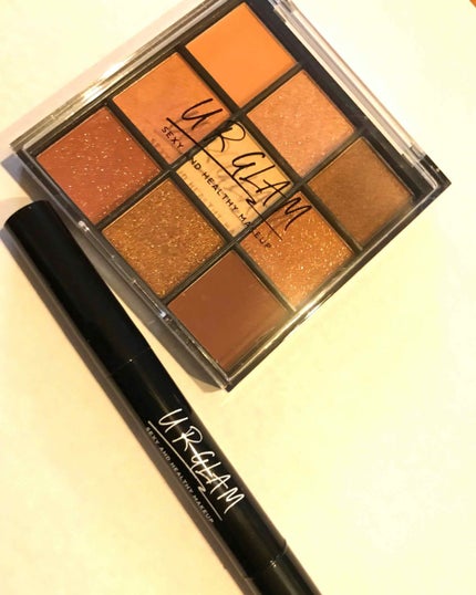 UR GLAM BLOOMING EYE COLOR PALETTE/U R GLAM/アイシャドウパレットを使ったクチコミ(1枚目)