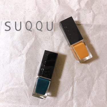 ────────────
SUQQU
ネイル カラー ポリッシュ
10 深翠-FUKAMIDORI
130 風葉 -KAZEHA
────────────
定番カラーの深いグリーン。
限定カラーのカラシ