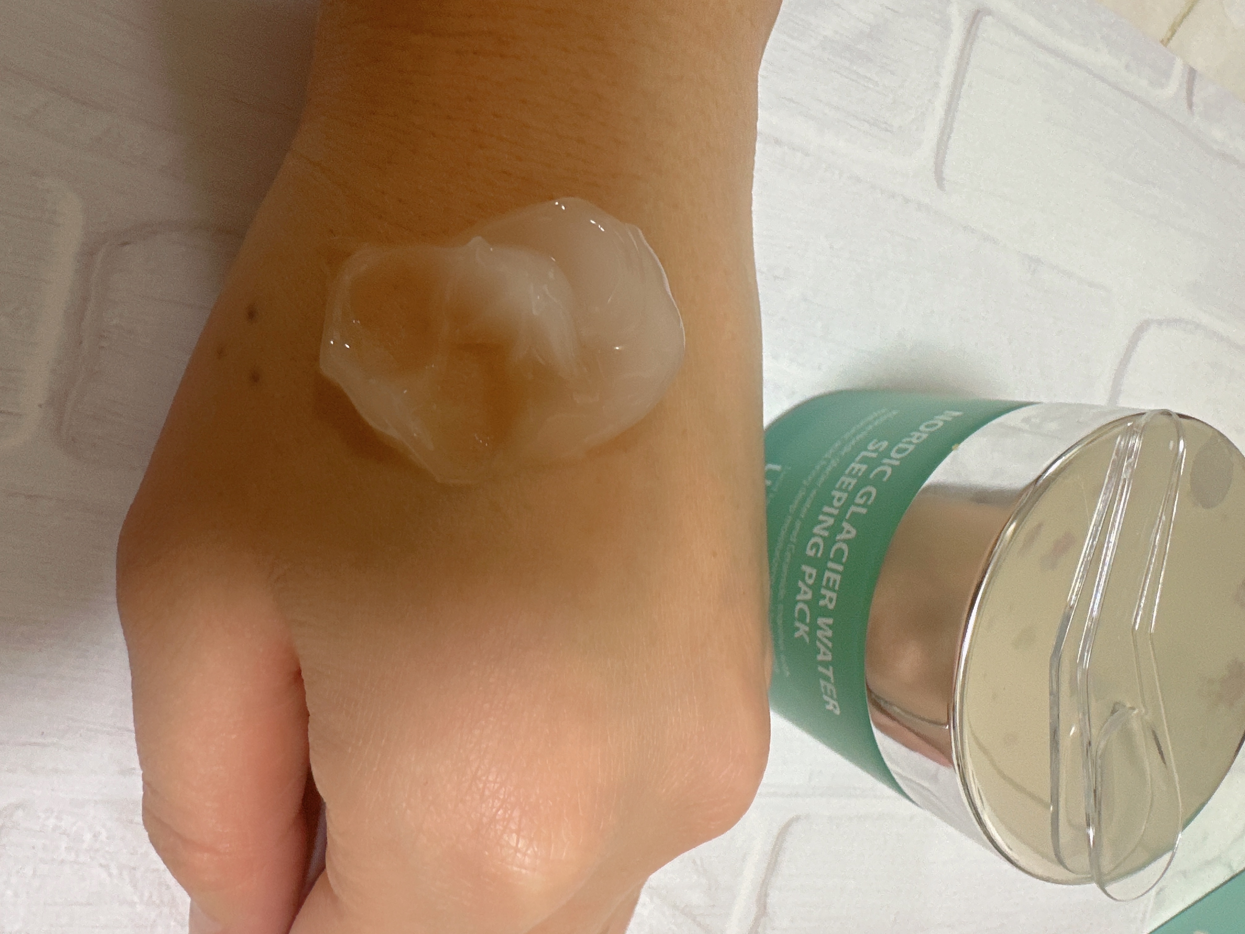 ノルディック氷河水スリーピングパック/LUOKI/フェイスクリームを使ったクチコミ（3枚目）