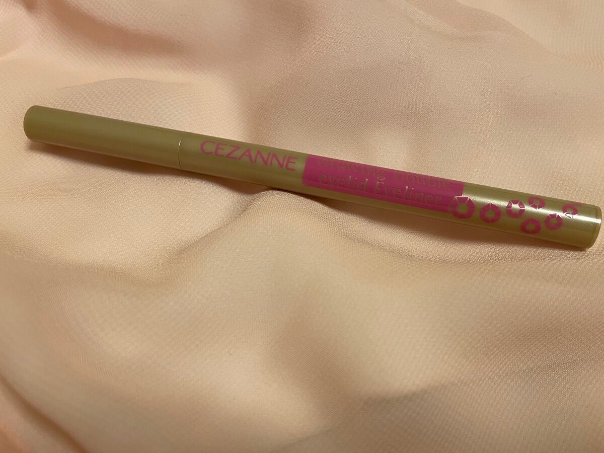 描くふたえアイライナー/CEZANNE/リキッドアイライナーを使ったクチコミ(1枚目)