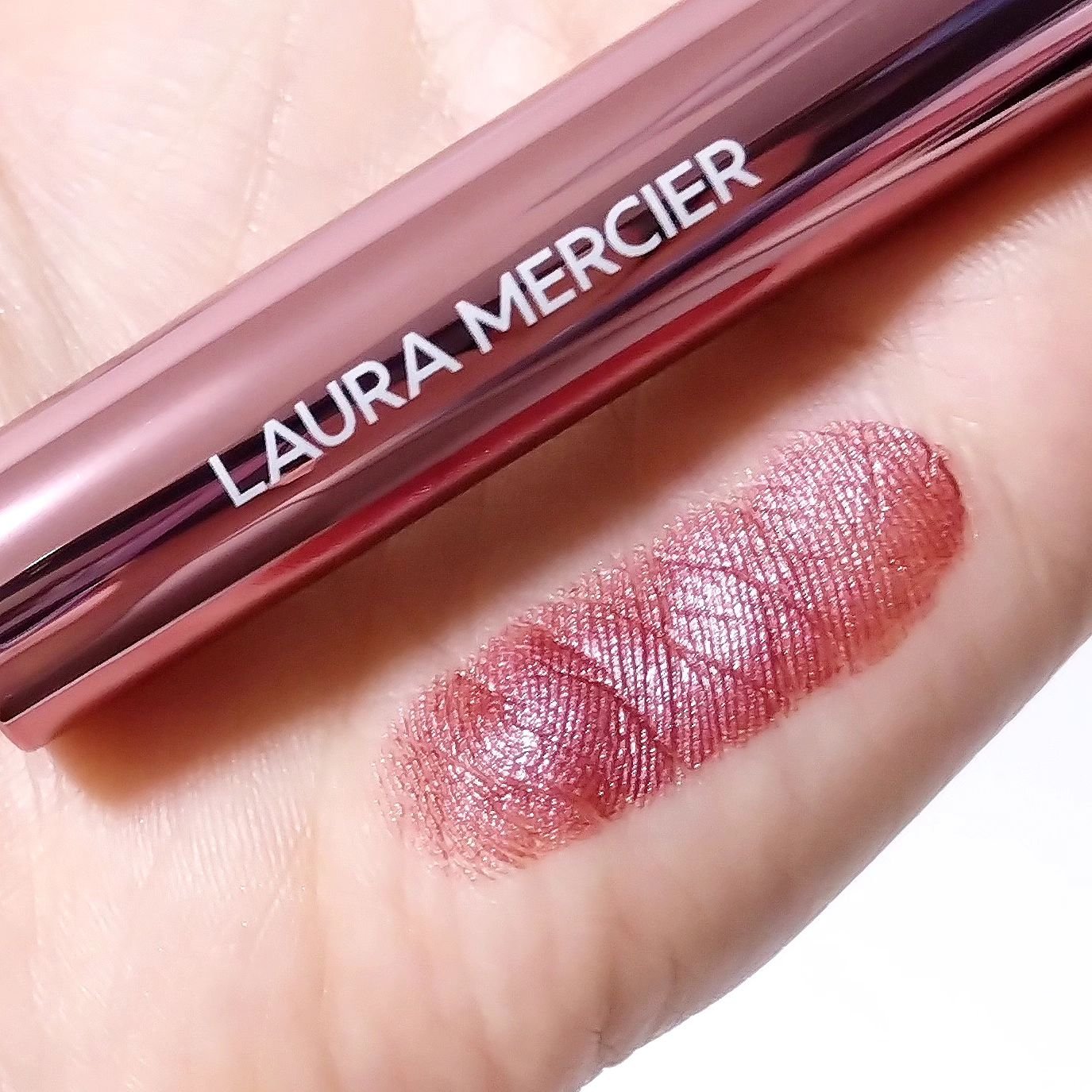 ローズグロウ リキッド イルミネーター/ローラ メルシエ/リキッドハイライトを使ったクチコミ（2枚目）