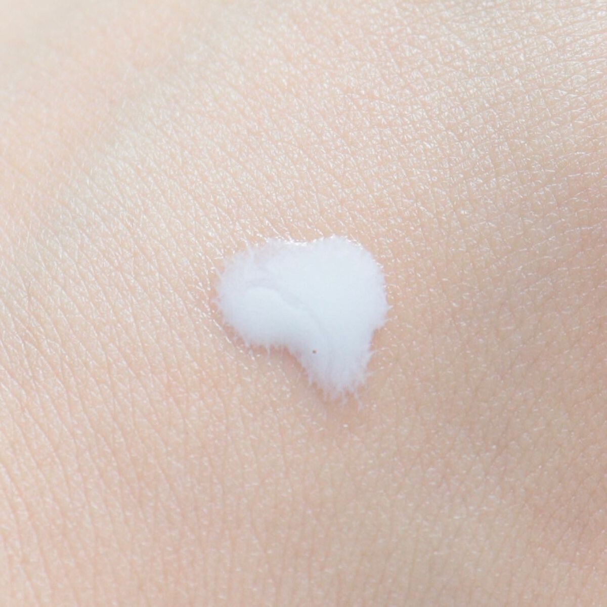 スキンプロテクトベース＜皮脂くずれ防止＞ 超オイリー肌用/プリマヴィスタ/化粧下地を使ったクチコミ（3枚目）