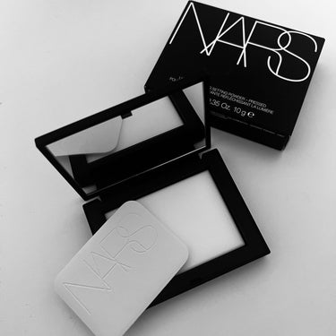 【未開封】NARS ライトリフレクティングセッティングパウダープレストN 10g