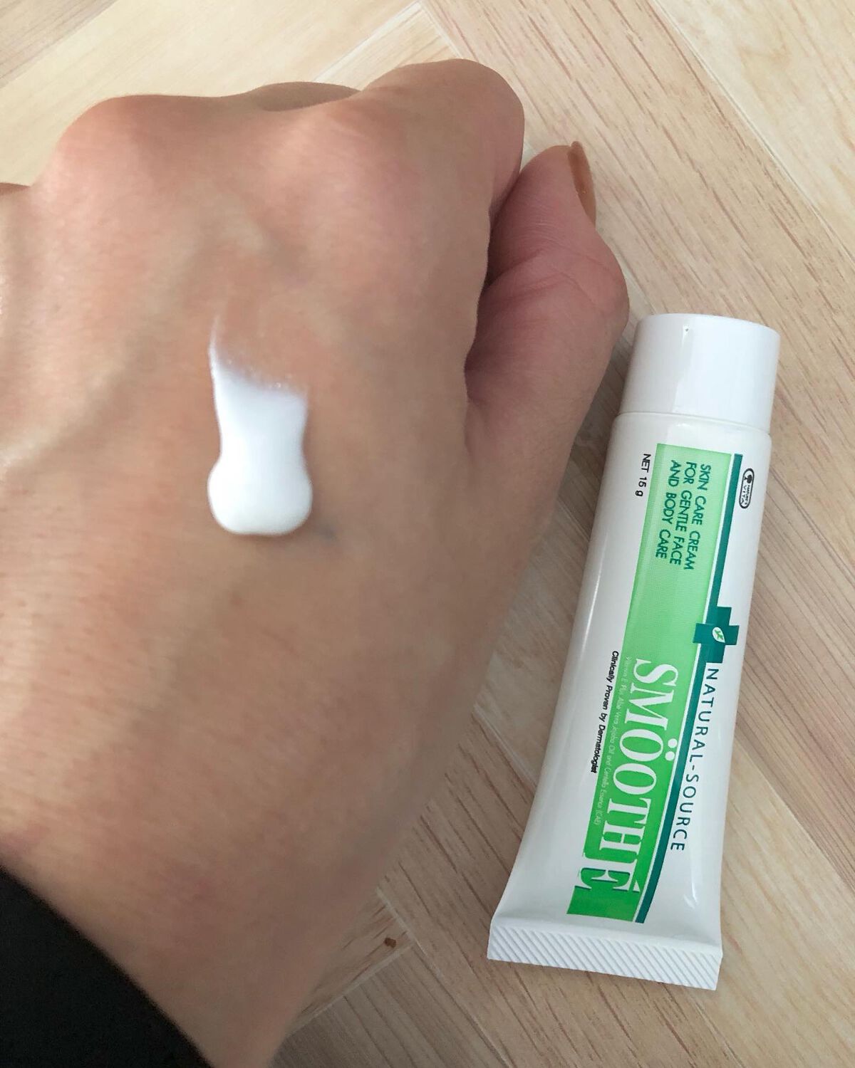 スムースEクリーム/SMOOTH E/フェイスクリームを使ったクチコミ(3枚目)