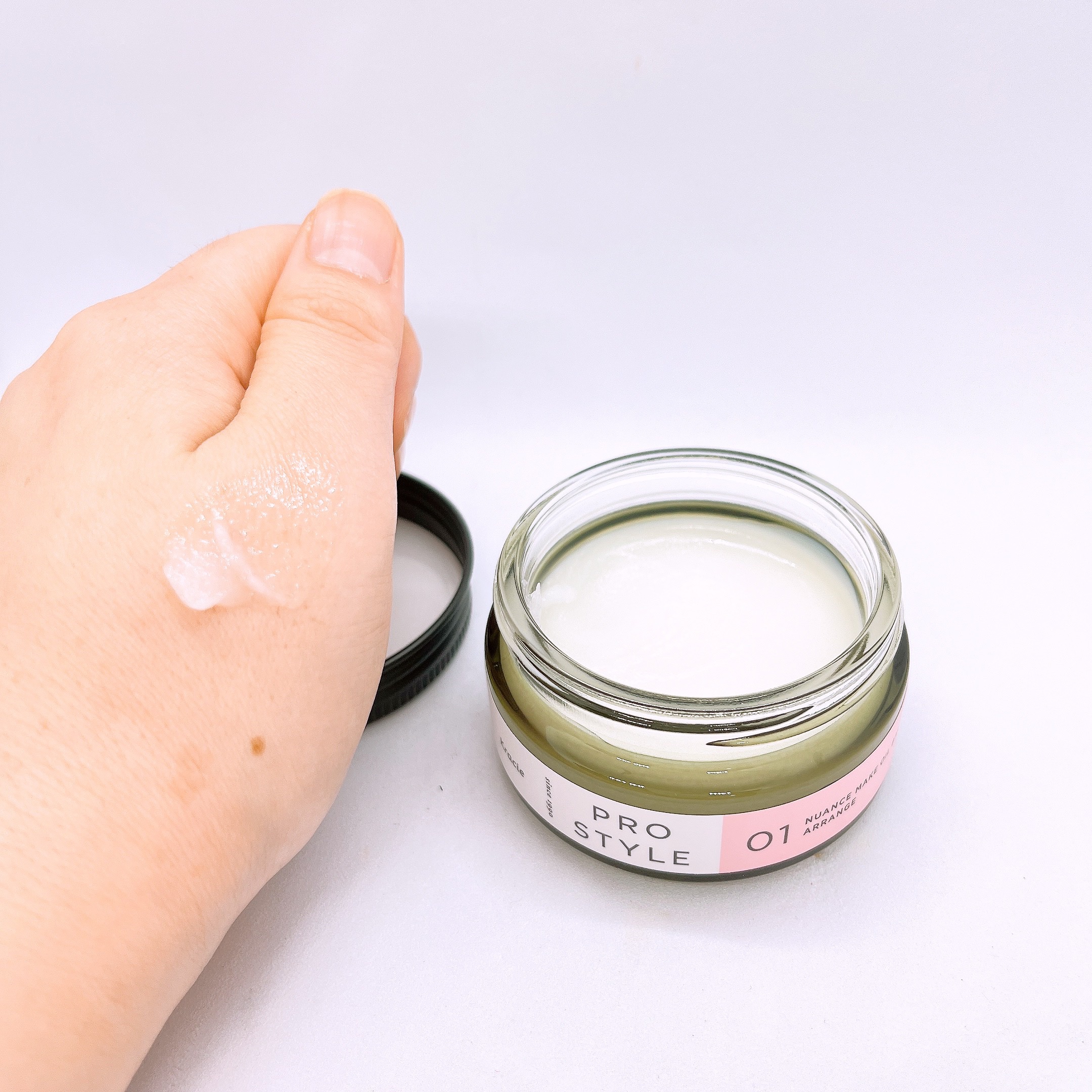 ニュアンスメイクオイルバーム アレンジ/プロスタイル/ヘアバームを使ったクチコミ（3枚目）