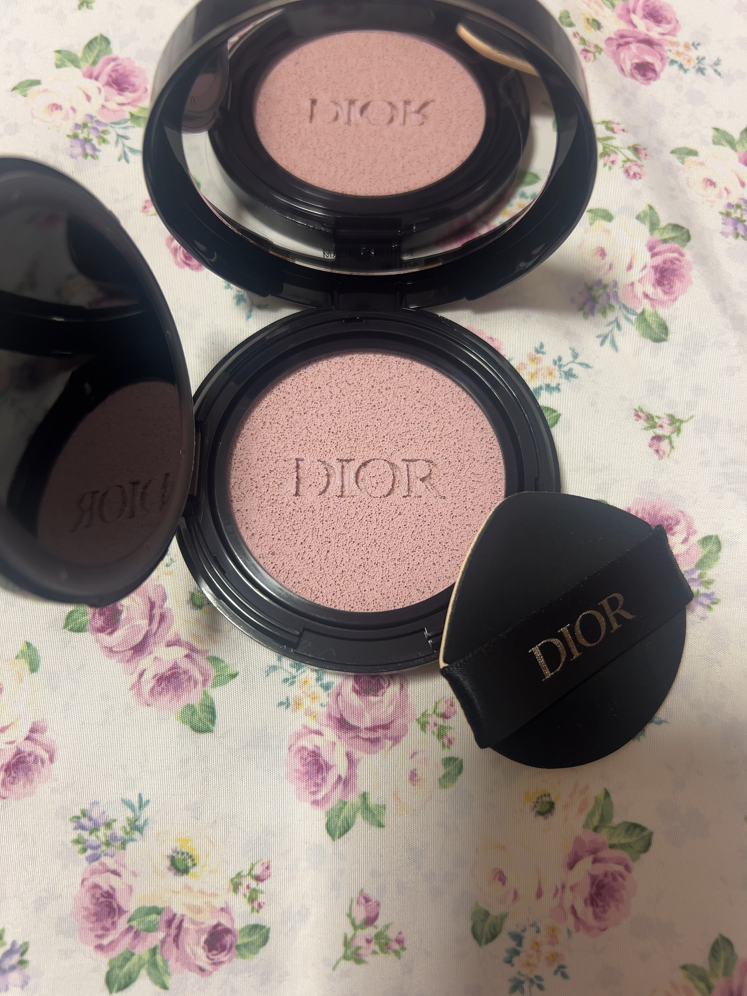 ディオールスキン フォーエヴァー トーンアップ グロウ クッション（リフィル）/Dior/ベースメイクを使ったクチコミ（2枚目）