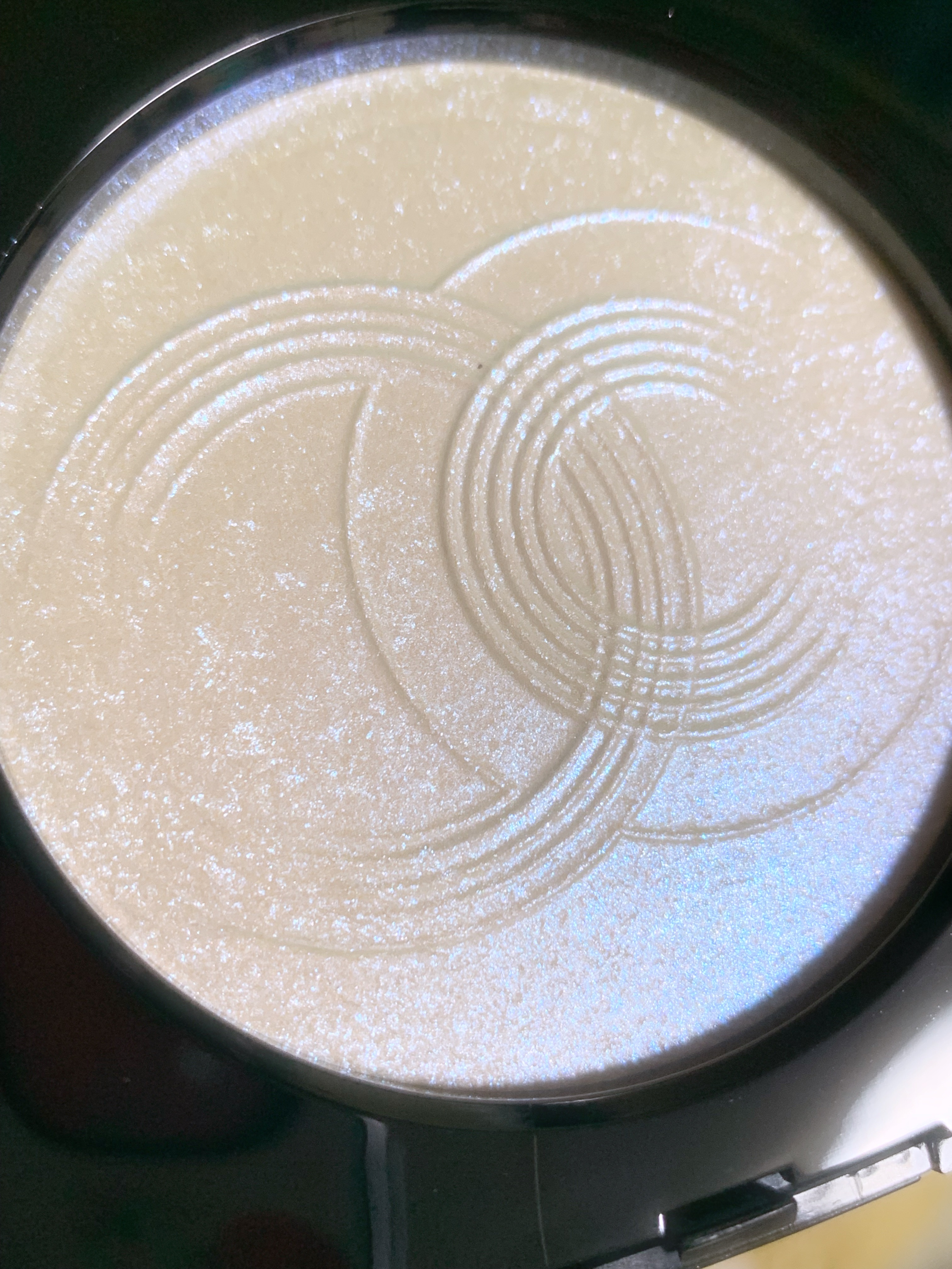 イリュン コラーゲンモイスチャーリップマスク/illuN/リップマスクを使ったクチコミ（2枚目）