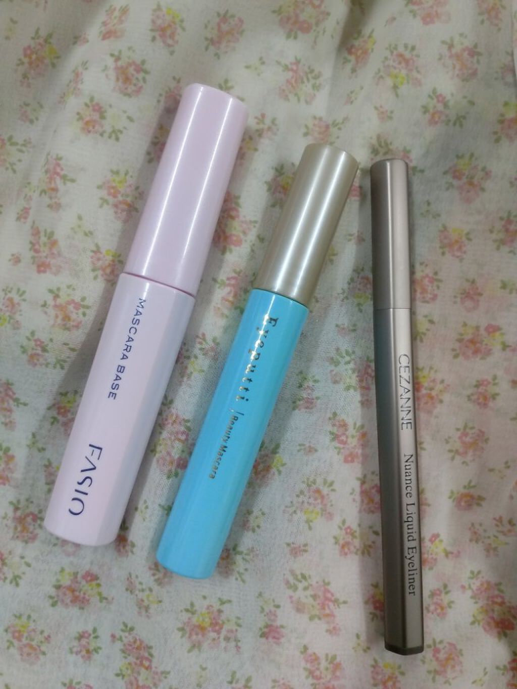 トーンアップアイシャドウ/CEZANNE/アイシャドウパレットを使ったクチコミ(2枚目)