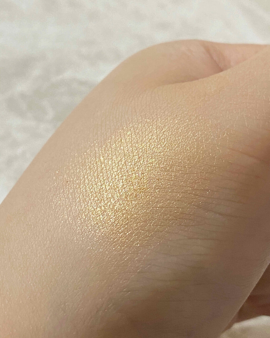 M·A·C ミネラライズ スキンフィニッシュ ハウス オブ ペチュニア(限定)/M・A・C/パウダーハイライトを使ったクチコミ（3枚目）