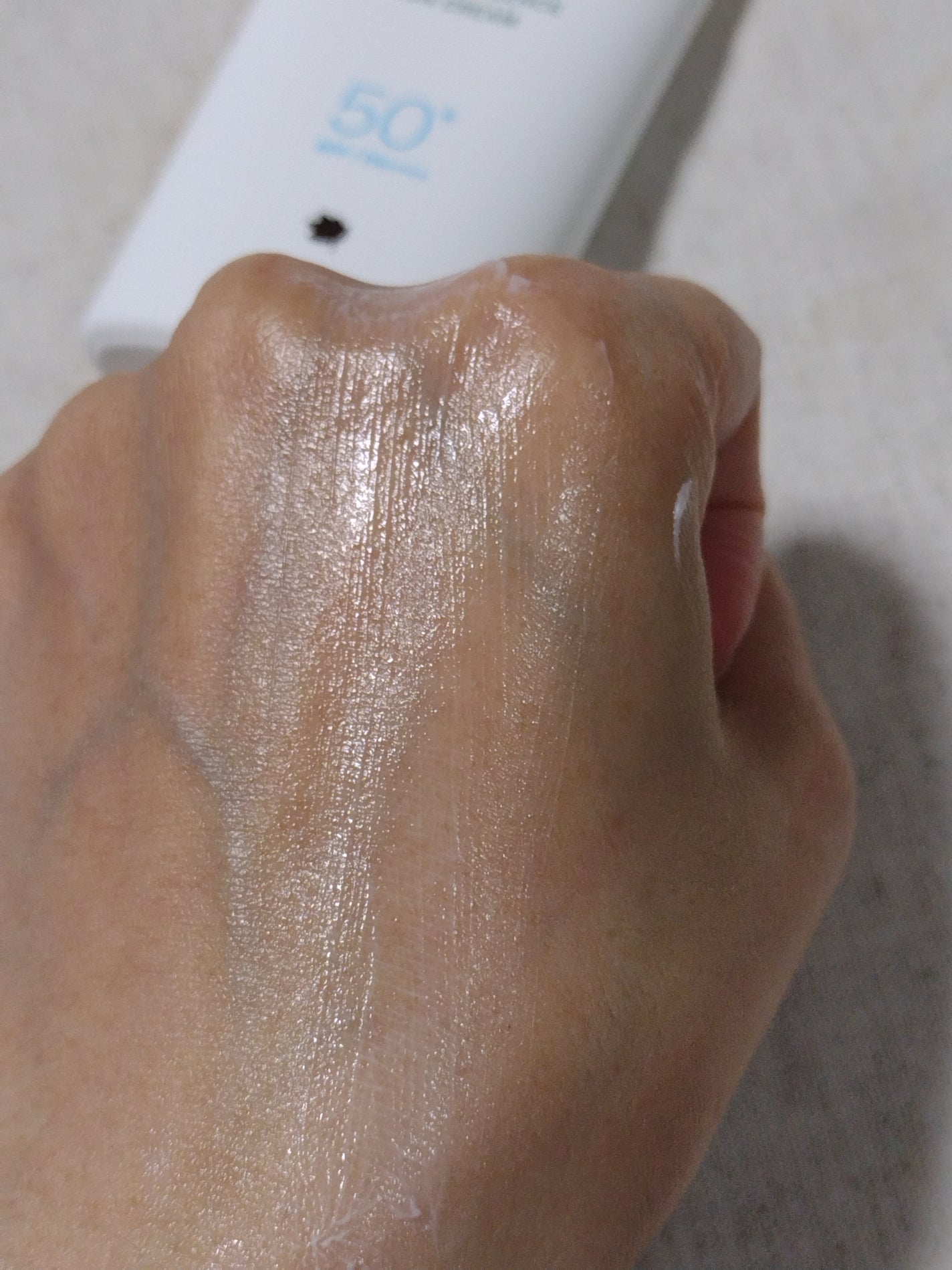 ウォータリーエッセンスUVクリーム/FoRest by Greenfinger/日焼け止めクリームを使ったクチコミ(4枚目)