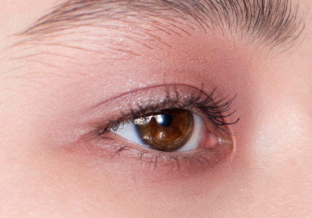 ミネラルクラッシィシャドー グリッターモーブ（限定）