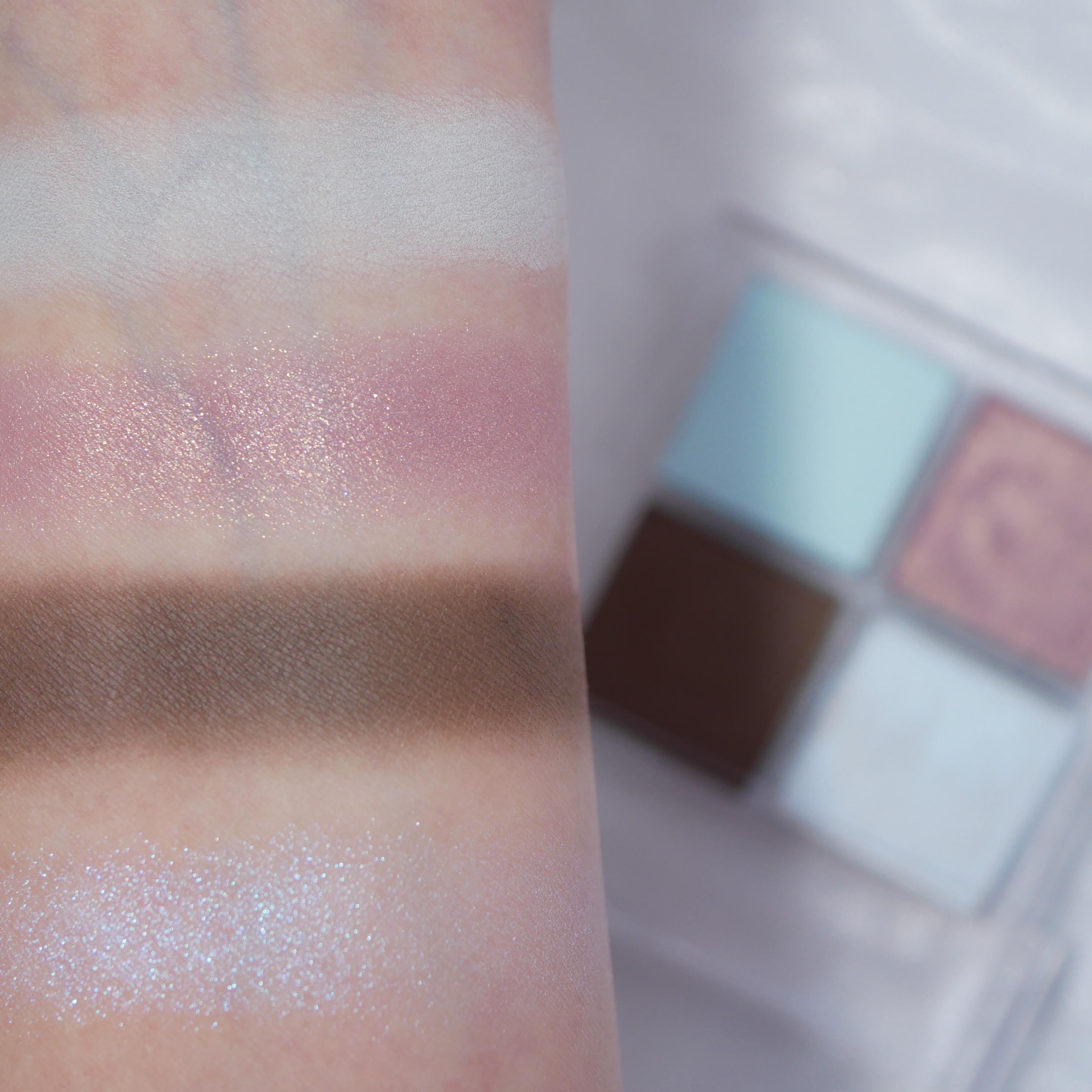 スライドインシングル/rom&nd/単色アイシャドウを使ったクチコミ（3枚目）