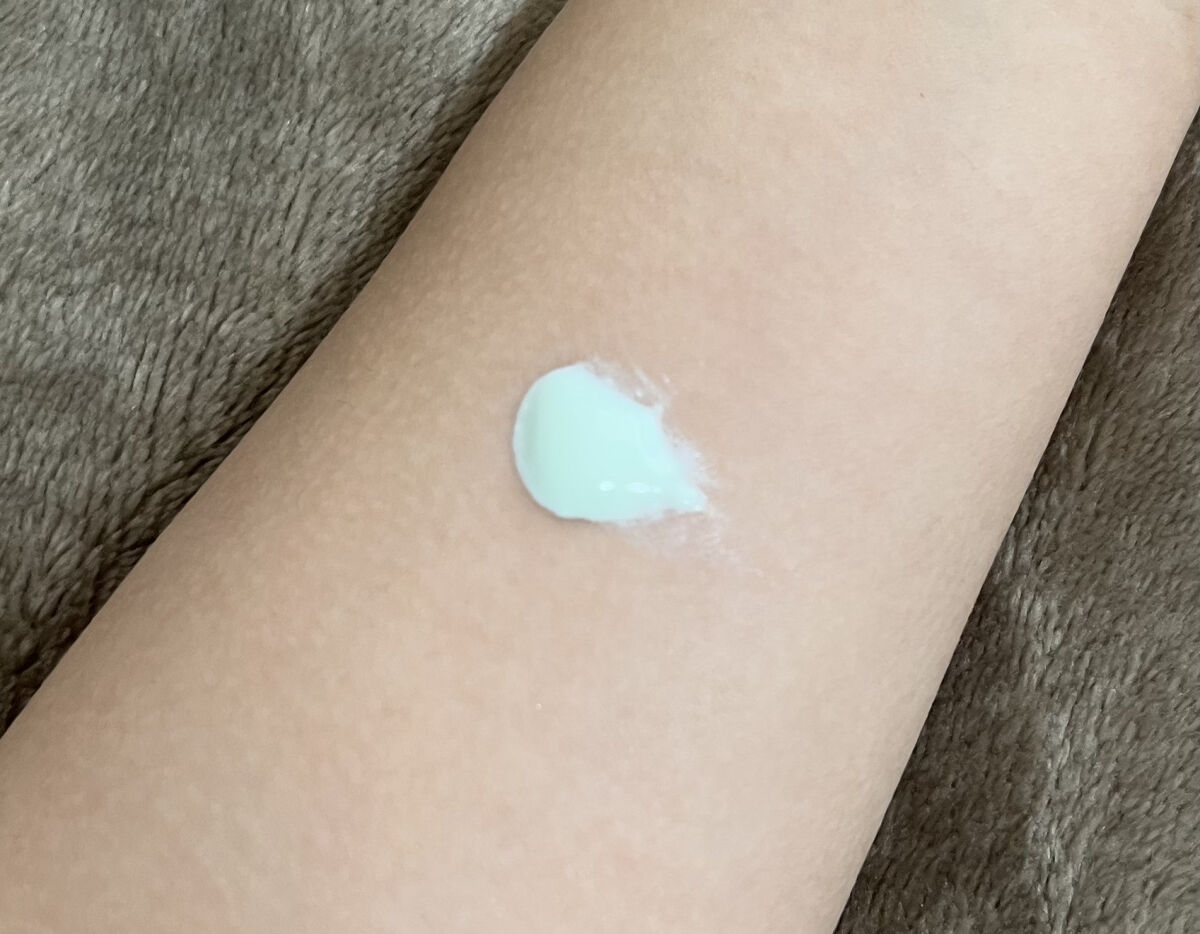 スキンアクア トーンアップUVエッセンス/スキンアクア/日焼け止めクリームを使ったクチコミ（3枚目）