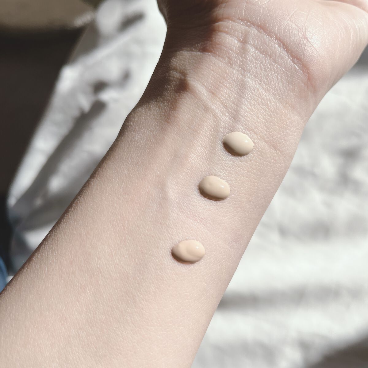 カラーステイ ロングウェア メイクアップ/REVLON/リキッドファンデーションを使ったクチコミ(3枚目)