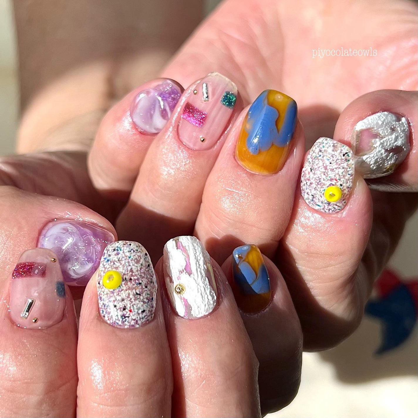 ぴよこれいと あうるす on LIPS 「オーダーは個性的で夏と秋ミックス🍂☀️✨ネイルタウンさん(@n..」(2枚目)