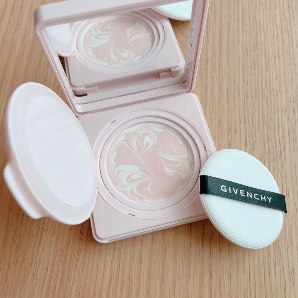 ランタンポレル ブロッサム クリーム コンパクト/GIVENCHY/化粧下地を使ったクチコミ(2枚目)