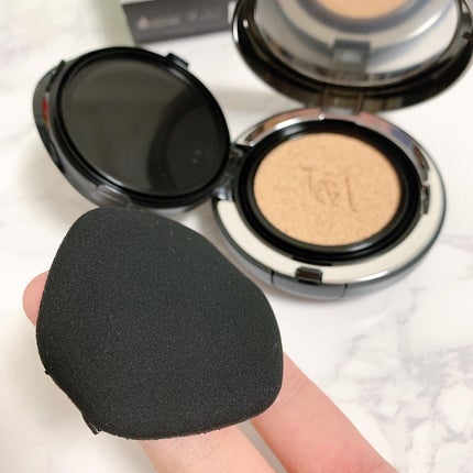 ロングウェアクッションファンデーション/V&Aビューティー/クッションファンデーションを使ったクチコミ(3枚目)