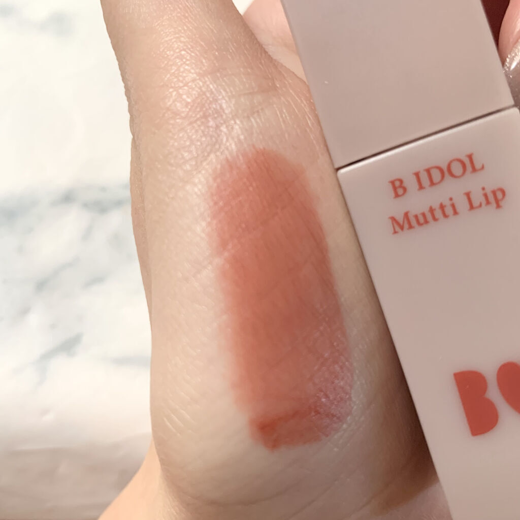 むっちリップ 02ふいうちレッド/b idol/口紅を使ったクチコミ（3枚目）
