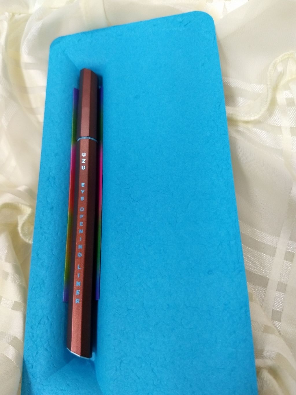 EYE OPENING LINER/UZU BY FLOWFUSHI/リキッドアイライナーを使ったクチコミ（2枚目）