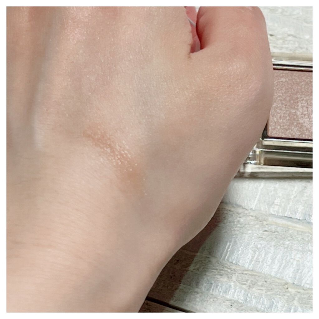 アイプランナー F04 サンダルウッド/excel/単色アイシャドウを使ったクチコミ（3枚目）