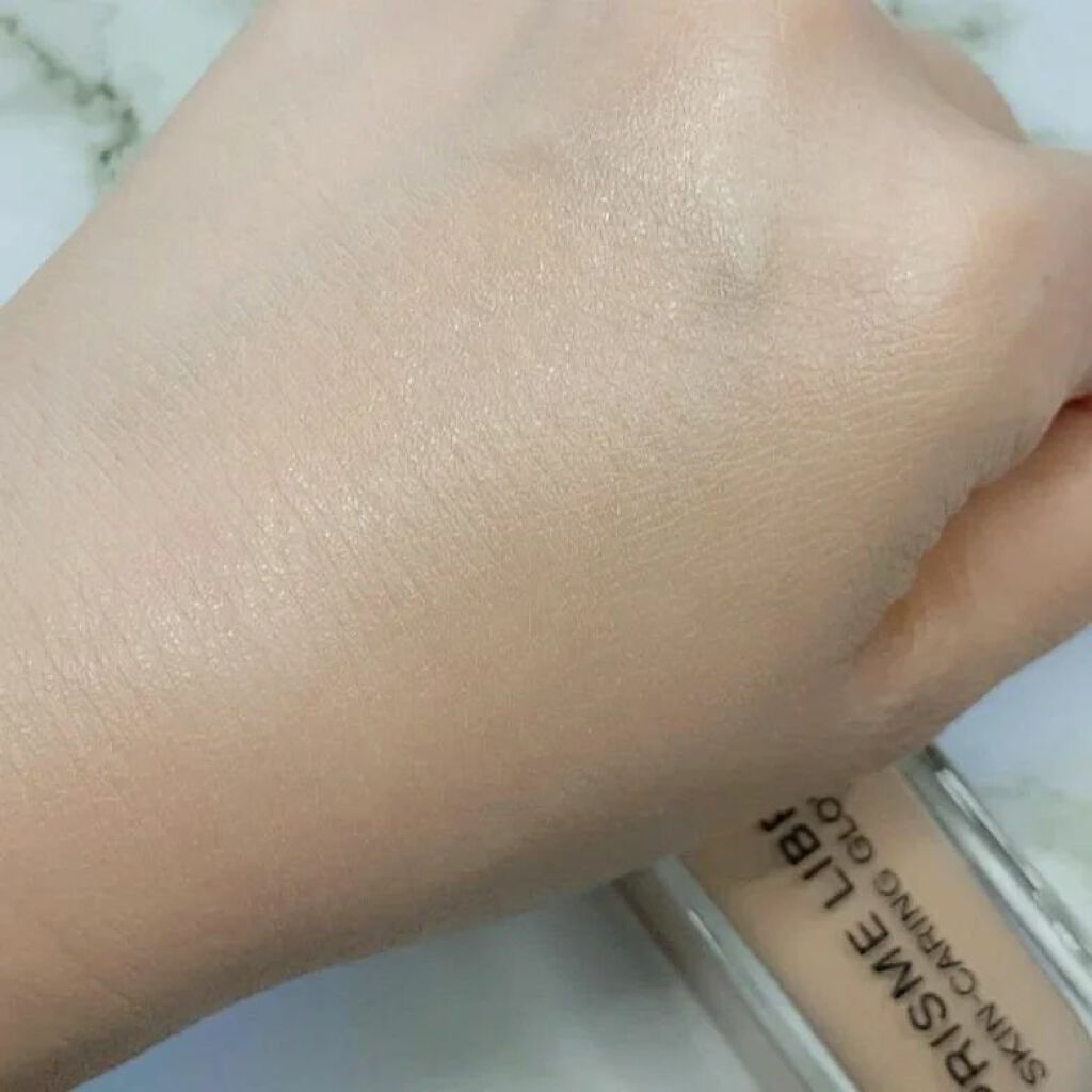 プリズム・リーブル・スキンケアリング・グロウ/GIVENCHY/リキッドファンデーションを使ったクチコミ(5枚目)