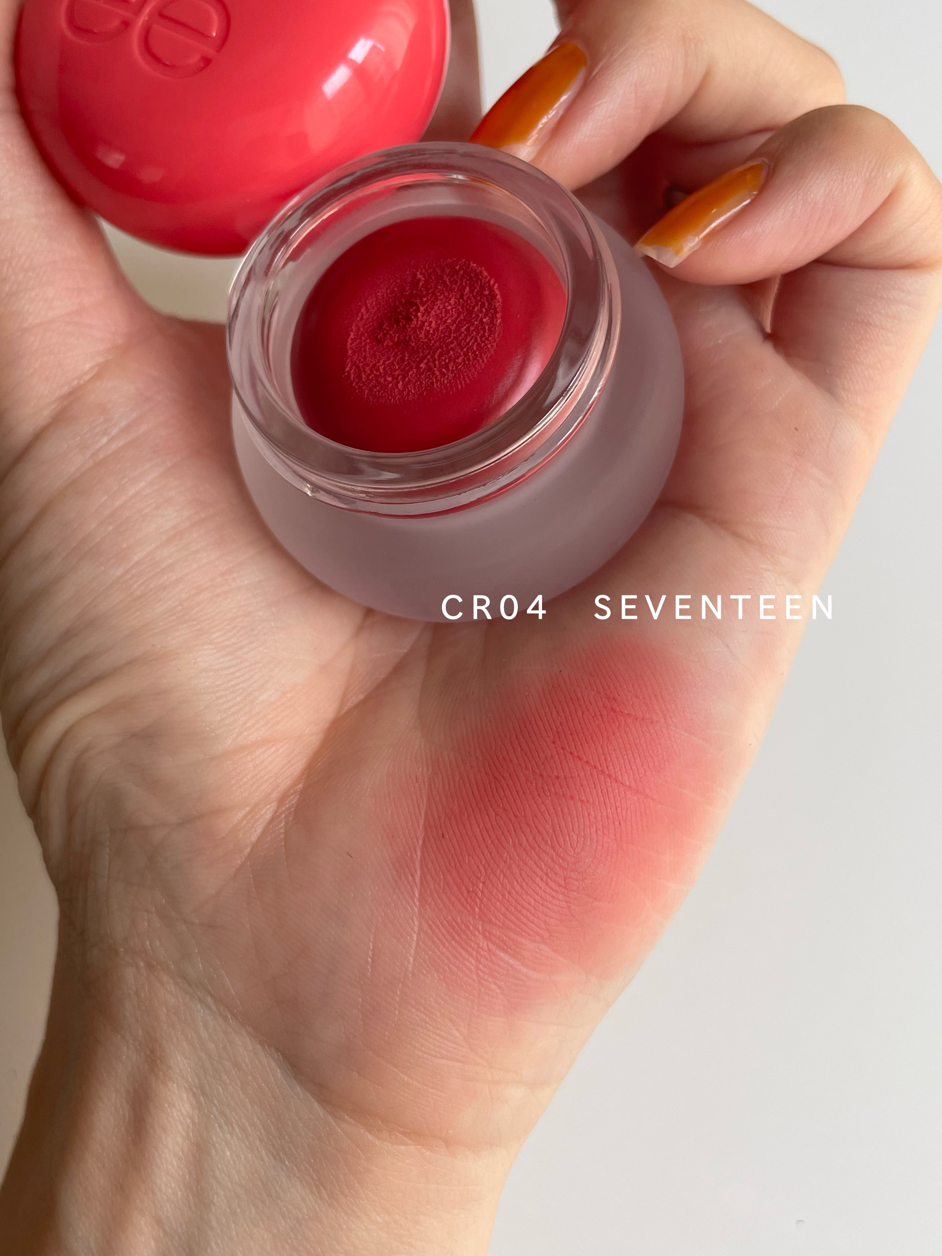 リップアンドチーク ブラーリープリンポット/fwee/口紅を使ったクチコミ（1枚目）