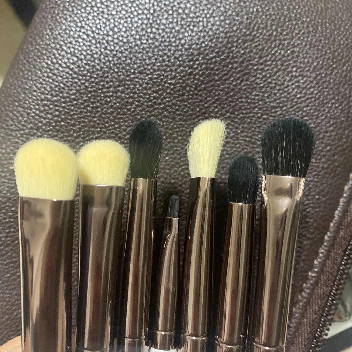 SIXPLUS ホワイトパール アイメイクブラシ 7本セット/SIXPLUS/メイクブラシを使ったクチコミ(4枚目)